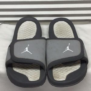 Nike Air gray slides size 7
